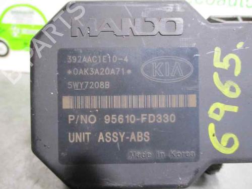 ABS pump KIA RIO I Hatchback (DC) 1.5 16V | BP2114814M43 