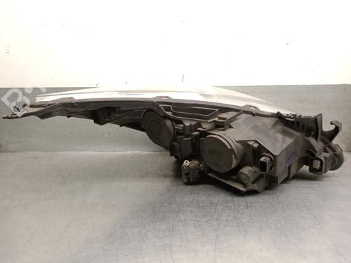 Left headlight PEUGEOT 5008 (0U_, 0E_) 2.0 HDi 150 / BlueHDi 150 | BP29835020C28