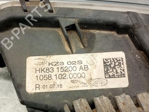 Right front fog light JAGUAR F-PACE (X761) 2.0 TD4 | BP32319445C31