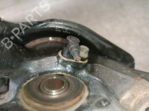 Left front steering knuckle FIAT BRAVO II (198_) 1.9 D Multijet (198AXB1A) | BP28537956M25 