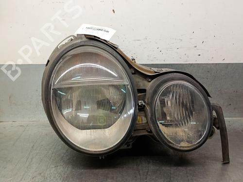 Used Right headlight Right headlight MERCEDES-BENZ E-CLASS (W210) E 200 CDI (210.007) (102 hp) 34174700 34174700