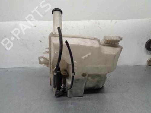 Used Windscreen washer tank FORD FOCUS III [2010-2020]  7447178