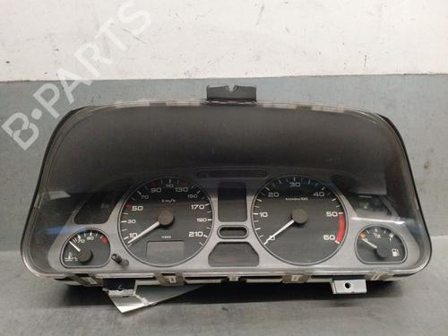 Used Instrument cluster PEUGEOT 306 Hatchback (7A, 7C, N3, N5) 1.9 D (69 hp) 32256493