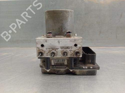 Used ABS pump BMW X3 (E83) 2.0 sd (177 hp) 17050680