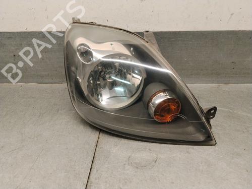 Used Right headlight Right headlight FORD FIESTA V (JH_, JD_) 1.4 TDCi (68 hp) 35819758 35819758