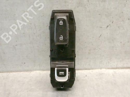 Used Right front window switch KIA SPORTAGE IV (QL, QLE) 1.6 CRDi (136 hp) 27263250