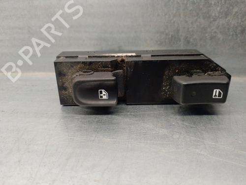 Used Right front window switch KIA MAGENTIS II (MG) [2005-2011]  17468121