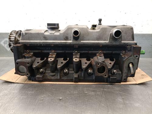 Used Cylinder head Cylinder head 39428569 39428569