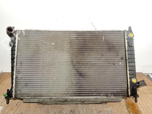 Used Water radiator Water radiator SAAB 9-5 Estate (YS3E) 2.0 t (150 hp) 32989071 32989071