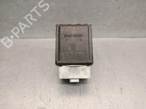 Used Electronic module RENAULT GRAND SCÉNIC II (JM0/1_) 1.5 dCi (JM1E) (106 hp) 31026463