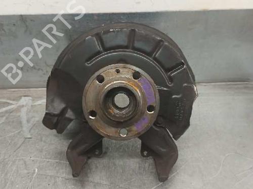 Used Right front steering knuckle VW POLO (9N_, 9A_) 1.4 16V (75 hp) 6895377