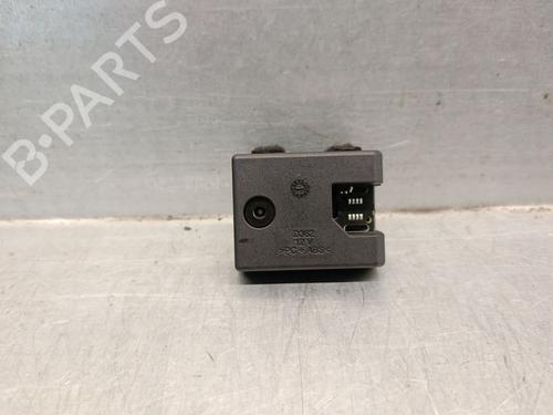Used Electronic module FIAT 500L (351_, 352_) 1.3 D Multijet (199.LYM11, 199.LYM1A) (95 hp) 29400292