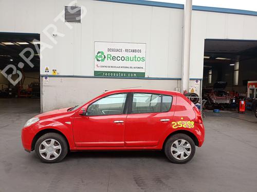Pièces Détachées Usagées DACIA SANDERO  1.5 dCi  4618055