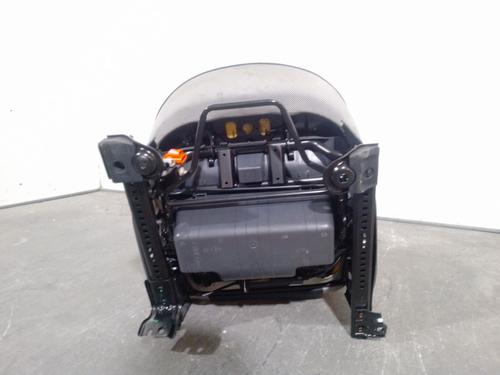 Right front seat FIAT 500 (312_) 1.4 (312AXC1B, 312CXC1B) | BP29251906C16 