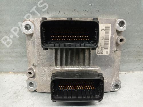 Used Engine control unit (ECU) ALFA ROMEO 147 (937_) 1.6 16V T.SPARK ECO (937.AXA1A, 937.BXA1A) (105 hp) 30626120