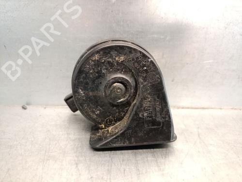 Horn BMW X1 (U11) sDrive 18 d (150 hp) 26904086