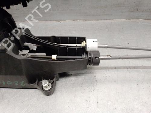 Gear lever OPEL ASTRA K Sports Tourer (B16) 1.2 Turbo (35) | BP25235704M90 