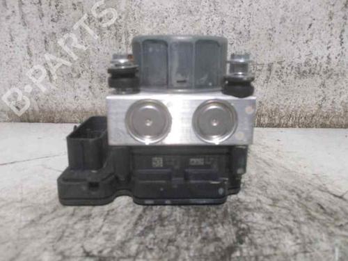 Pompe ABS DACIA SANDERO II 1.0 SCe 75 (B8JC, B8JD) (73 hp) 6978002