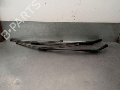 Front windshield wiper arm AUDI Q3 (8UB, 8UG) 2.0 TDI | BP29427835C143