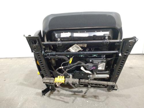 Siège avant droit MERCEDES-BENZ C-CLASS (W204) C 300 4-matic (204.081) | BP30028155C16 