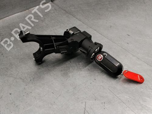 ignition-barrel-fiat-500l-351_-352_-2012-40125460 main image