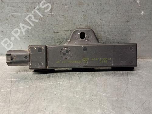 Antenne/Base BMW X3 (G01, F97, G08) xDrive 20 d Mild-Hybrid (190 hp) 28152588