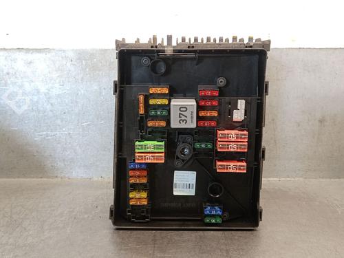 Used Fuse box Fuse box 36779369 36779369