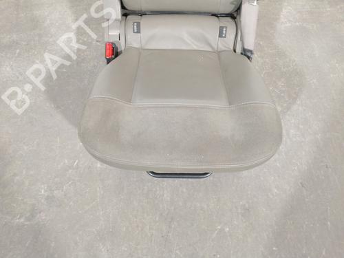 Rear seat RENAULT ESPACE IV (JK0/1_) 3.5 V6 (JK00, JK0F, JK0P, JK0S, JK0W) | BP29954133C17 