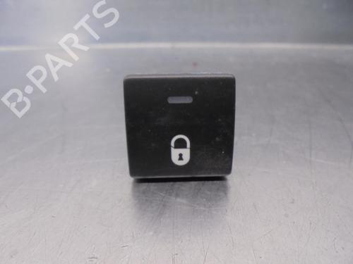 Kombi Kontakt / Stilkkontakt PEUGEOT PARTNER Tepee 1.6 BlueHDi 120 (120 hp) 15942783