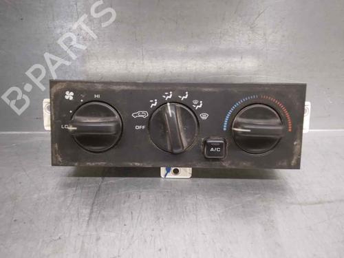Mando climatizador CHRYSLER VOYAGER / GRAND VOYAGER III (GS_, NS_) 2.5 TD (116 hp) 10540452
