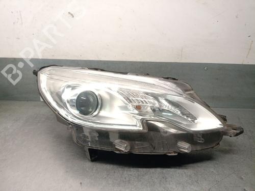 Used Right headlight PEUGEOT 2008 I (CU_) 1.2 THP 110 / PureTech 110 (110 hp) 32363186