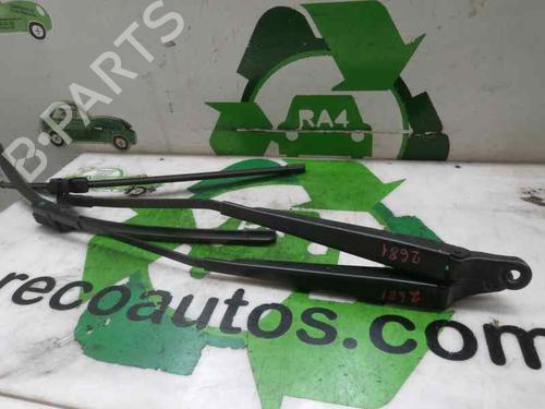 Bras d'essuie-glace avant RENAULT MODUS / GRAND MODUS (F/JP0_) 1.5 dCi (FP0D, JP0D) (82 hp) 29546145
