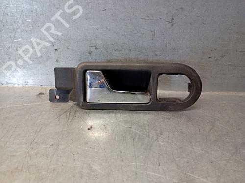 Venstre foran invendig håndtak VW GOLF IV (1J1) 1.6 16V (105 hp) 29027792