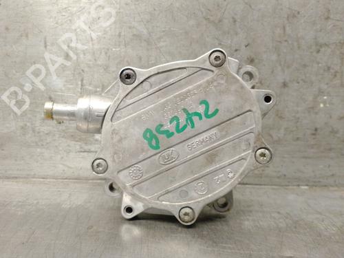 Used Vacuum pump BMW 3 (E46) 318 i (118 hp) 31096573