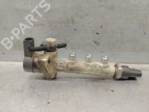 Used Injection rail MERCEDES-BENZ M-CLASS (W163) ML 400 CDI (163.128) (250 hp) 22202638