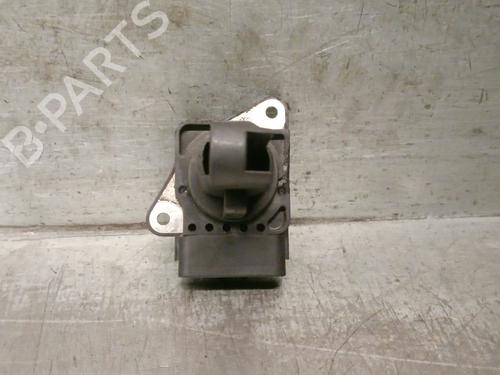 Débitmètre de masse D'Air VOLVO V70 II (285) 2.4 | BP30850211M95