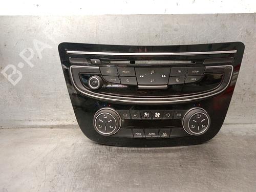 Used Climate control Climate control 37720052 37720052