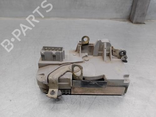 Used Front right lock PEUGEOT 306 Hatchback (7A, 7C, N3, N5) 1.9 D (69 hp) 15501844