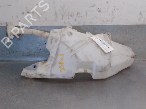Used Windscreen washer tank Windscreen washer tank 36995697 36995697