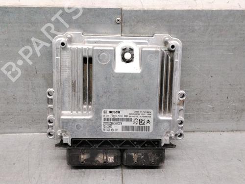 Used Engine control unit (ECU) Engine control unit (ECU) 37197633 37197633