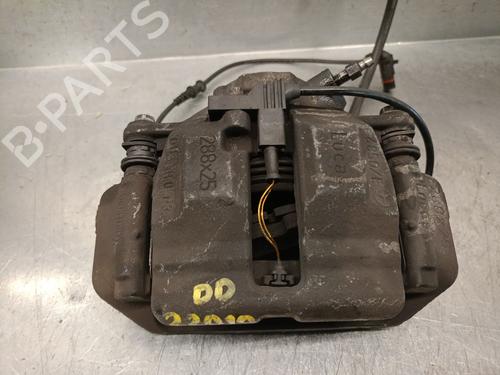 Used Right front brake caliper MERCEDES-BENZ CLK (C209) CLK 220 CDI (209.308) (150 hp) 25235028