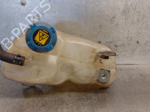 Used Expansion tank Expansion tank SMART FORFOUR (454) 1.5 CDI (454.001) (95 hp) 33991127 33991127