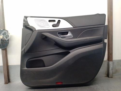 Høyre frontpanel Høyre frontpanel MERCEDES-BENZ GLE (V167) GLE 300 d EQ Boost 4-matic (167.119, 167.109) (272 hp) 36883471 36883471