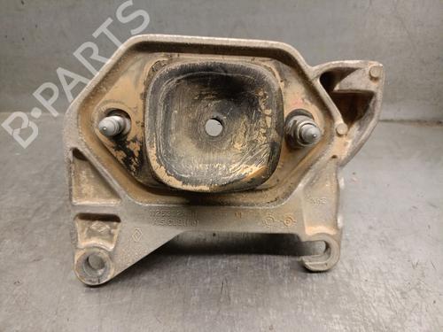 Used Support RENAULT AUSTRAL TCe 130 (131 hp) 23208939
