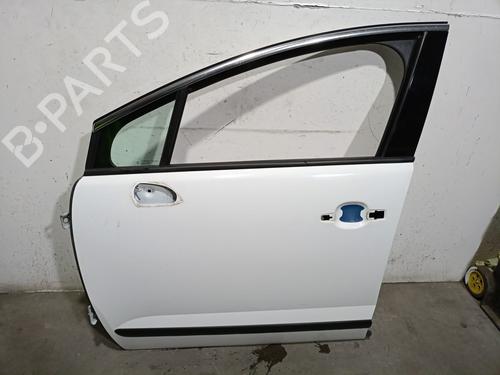 Used Left front door PEUGEOT 3008 I MPV (0U_) 1.2 (131 hp) 21018090