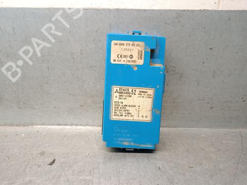 Sikringsdåse MITSUBISHI PAJERO III (V7_W, V6_W) 3.2 Di-D (V68W) (160 hp) 32059921