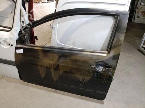 Used Left front door CITROËN C2 (JM_) 1.4 HDi (68 hp) 23208758