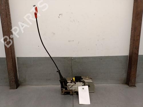 Venstre fortil lås FORD TRANSIT Platform/Chassis (FM_ _, FN_ _, FF_ _) 2.4 TDCi RWD (115 hp) 31665964