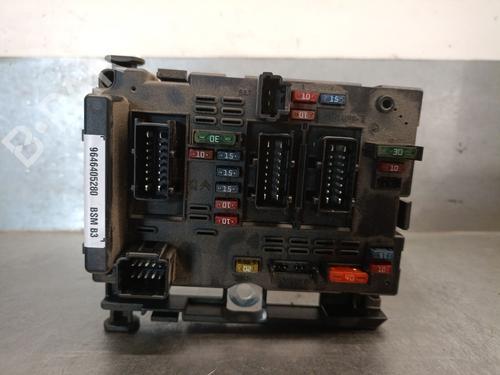 fuse-box-peugeot-807-eb_-2002-34446617 main image