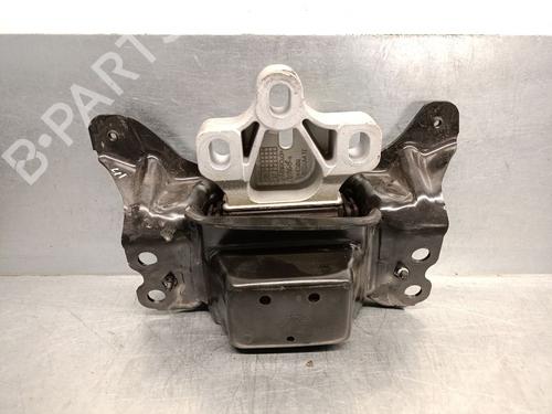 Used Engine mount SKODA KAROQ (NU7, ND7) 1.5 TSI (150 hp) 27724757